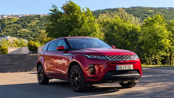 Land Rover Range Rover Evoque 2020 — car rental Georgia