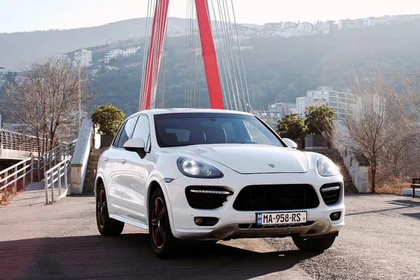 Porsche Cayenne 2012 — car rental Georgia