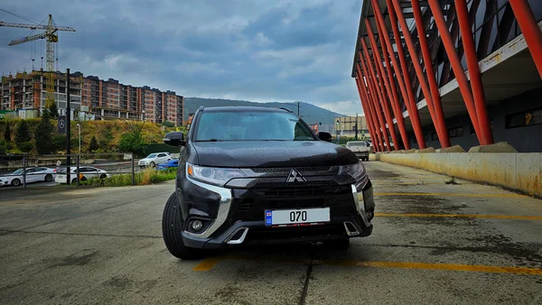 Mitsubishi Outlander 2020 — car rental Georgia