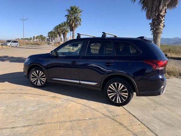 Mitsubishi Outlander 2021 — car rental Georgia