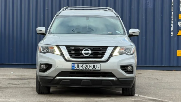 Nissan Pathfinder 2017 — car rental Georgia