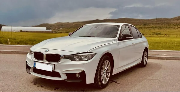 BMW 3 series 2016 — car rental Georgia
