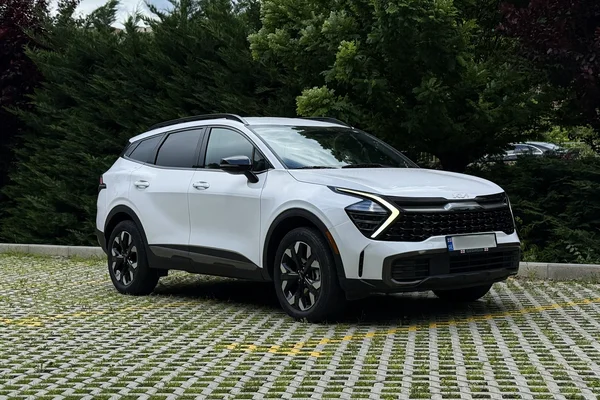 Kia Sportage 2022 — car rental Georgia