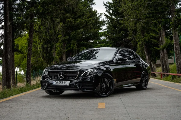 Mercedes-Benz E-Класс 2018 — car rental Georgia